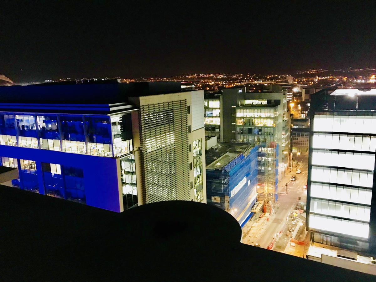 Glasgow Central Station Skyline Apartment With Parking ภายนอก รูปภาพ